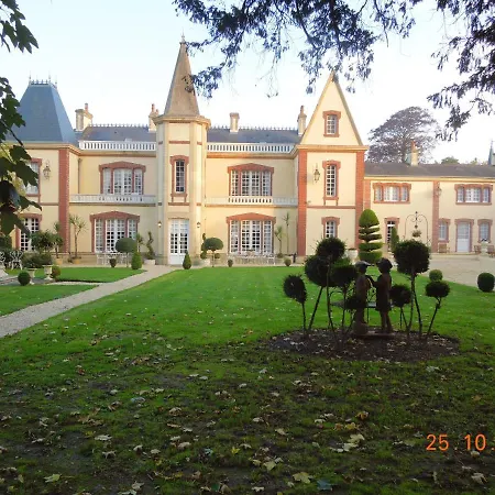 Maison De 2 Chambres Avec Piscine Partagee Jardin Clos Et Wifi A Saint Martin Des Entrees בית נופש *