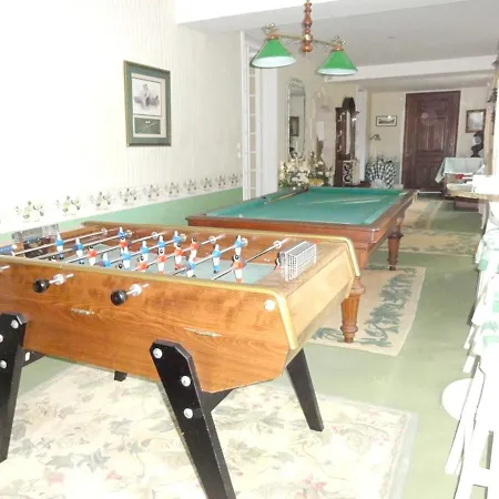 Maison De 2 Chambres Avec Piscine Partagee Jardin Clos Et Wifi A Saint Martin Des Entrees באיו