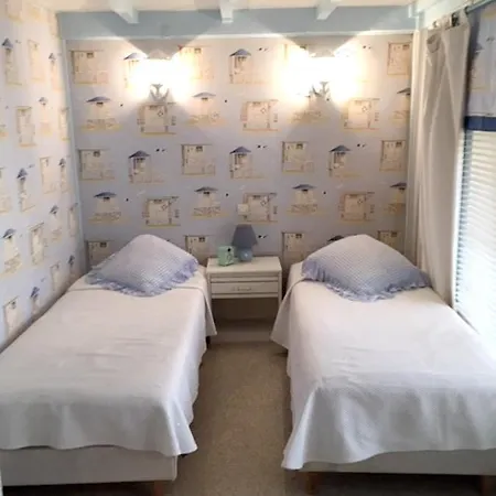 בית נופש Maison De 2 Chambres Avec Piscine Partagee Jardin Clos Et Wifi A Saint Martin Des Entrees